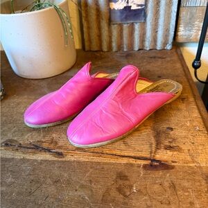 Sabah Pink Leather Women's Slip-On Shoes